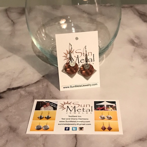 Handmade Earrings- sun metal - Picture 2 of 7